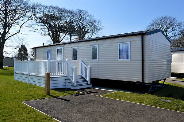 Gold 2 Caravan & Hot-Tub